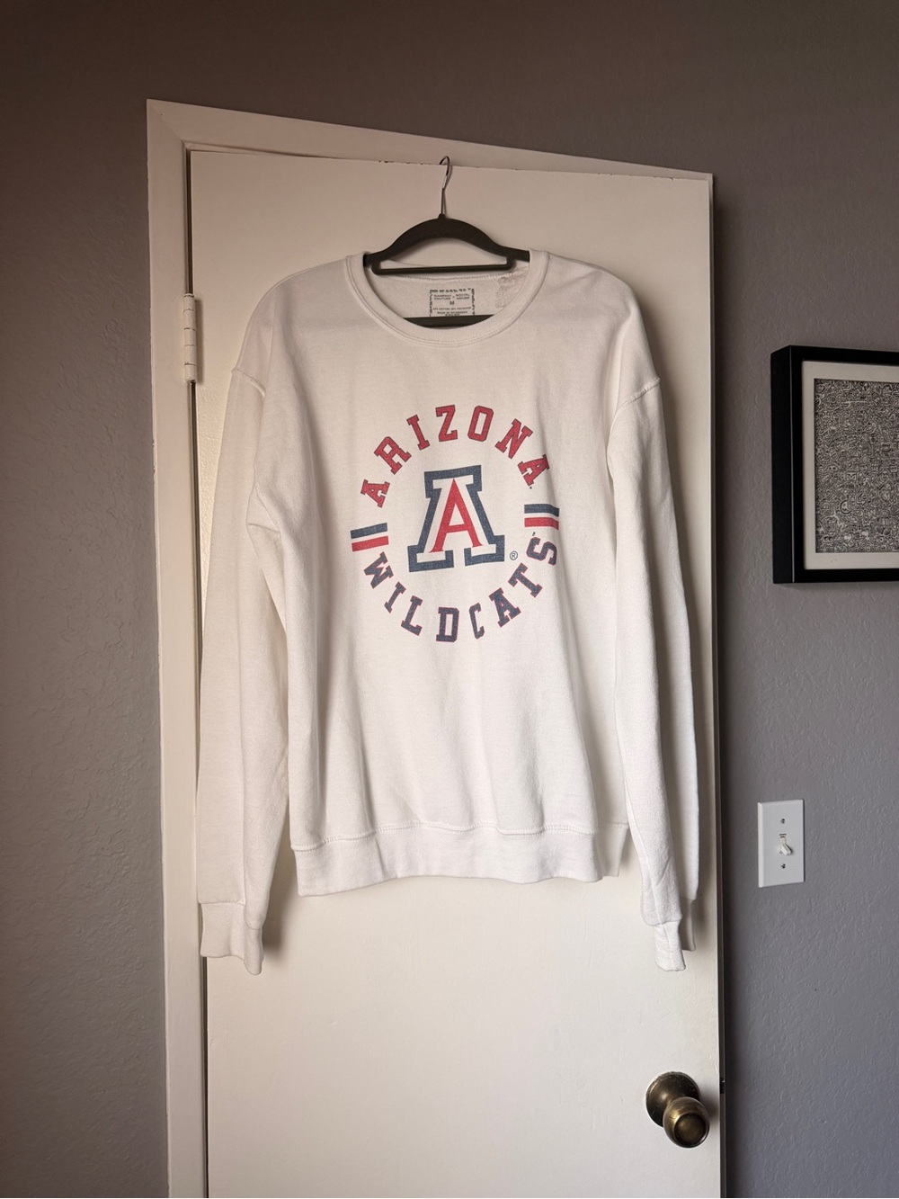 Arizona Wildcats Sweatshirt, U of A - Medium